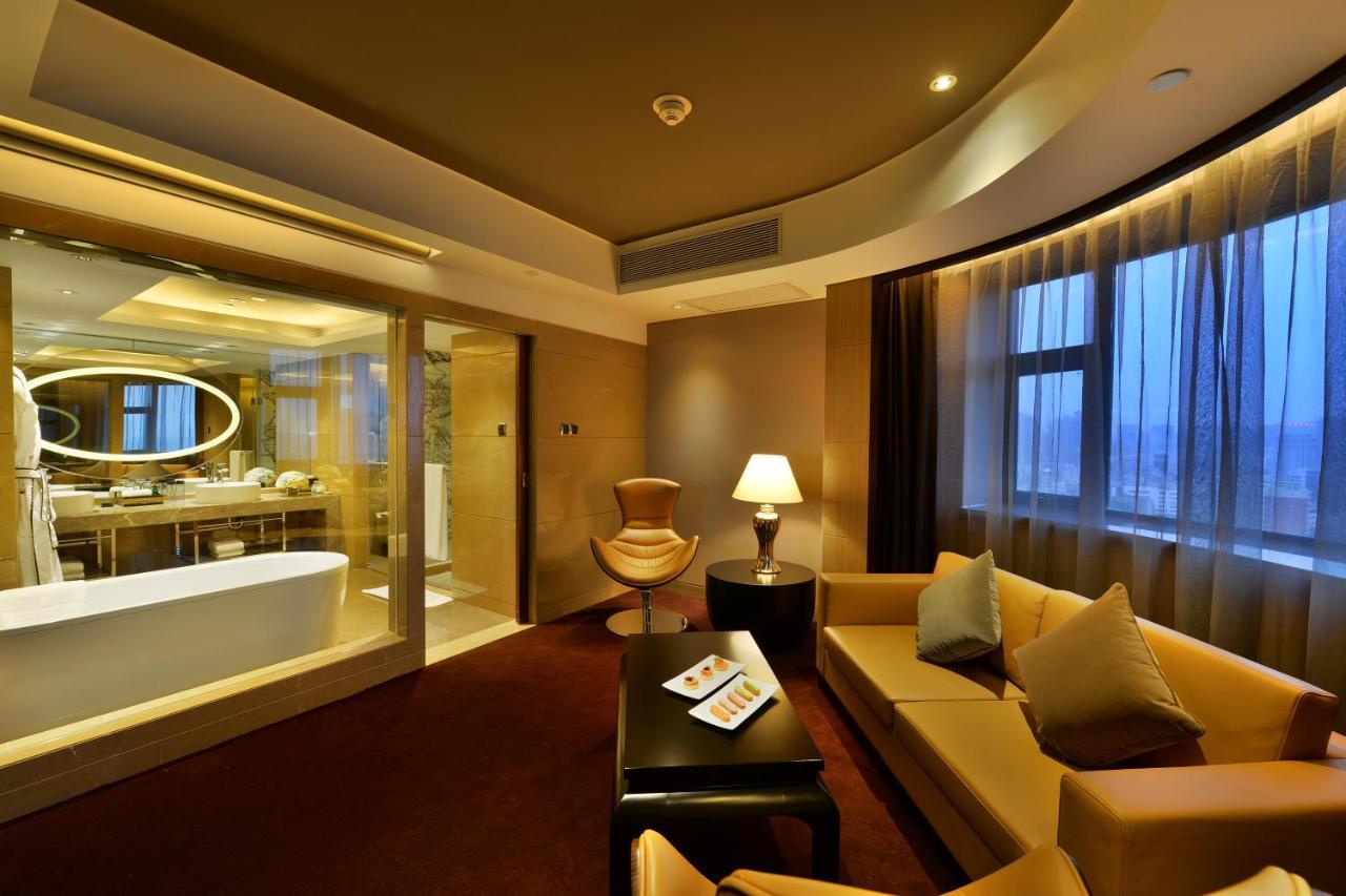 Sofitel International Hotel 5*